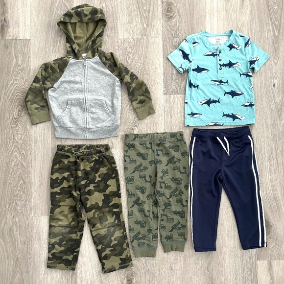 Carter's Other - ** LOT Toddler Boy Clothes Camo Sweatshirt, Sweatpants, Shark T-shirt Size 3T **